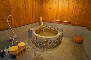 Hot Spring Inn Banya