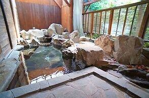 Hot Spring Inn Banya