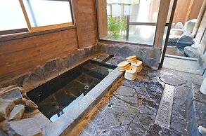 Hot Spring Inn Banya
