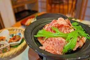 Hot Spring Inn Banya