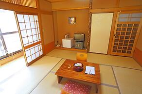 Hot Spring Inn Banya