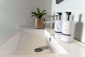 Woodbury Lodge - Amakhala Game Reserve