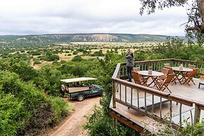 Woodbury Lodge - Amakhala Game Reserve