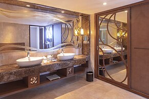 Crowne Plaza Bandung by IHG