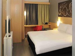 ibis Jatai