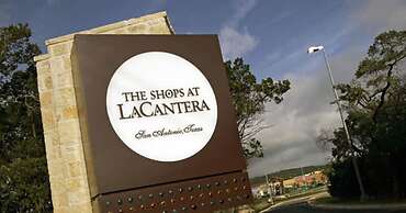 Hilton Garden Inn San Antonio At The Rim