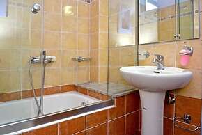 Santa Katerina Studios & Apartments