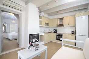 Santa Katerina Studios & Apartments