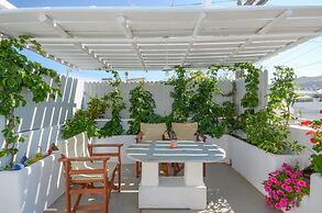 Santa Katerina Studios & Apartments