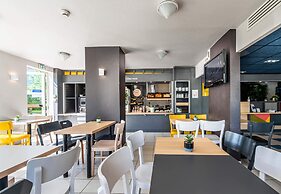 B&B HOTEL SAINT-JEAN de Maurienne