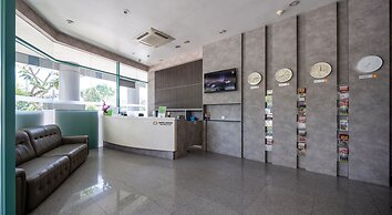 The Quay Hotel West Coast