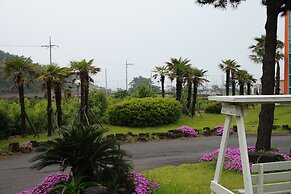Jeju Feel House