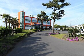 Jeju Feel House