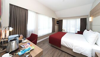 Ramada Encore by Wyndham Istanbul Kartal