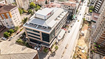 Ramada Encore by Wyndham Istanbul Kartal