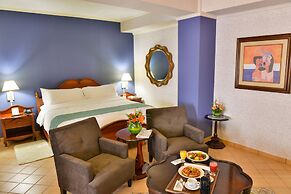 Hotel Plaza Del Libertador