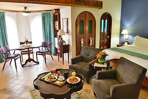 Hotel Plaza Del Libertador