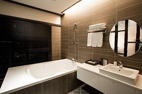 Cs Premier Hotel