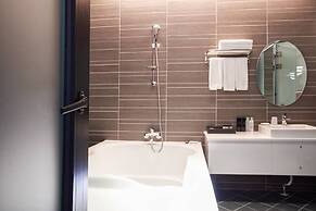 Cs Premier Hotel