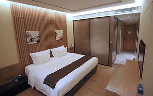 Palm Spring Hotel