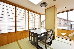 Miyajima Coral Hotel