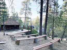 ITH Big Bear Lake Mountain Hostel & Lodge