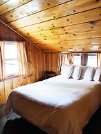 ITH Big Bear Lake Mountain Hostel & Lodge