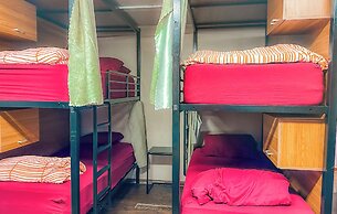 ITH Big Bear Lake Mountain Hostel & Lodge