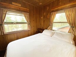 ITH Big Bear Lake Mountain Hostel & Lodge