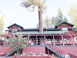 ITH Big Bear Lake Mountain Hostel & Lodge