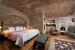 Terra Cave Hotel