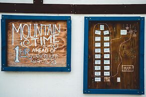 Mountain View Cabins