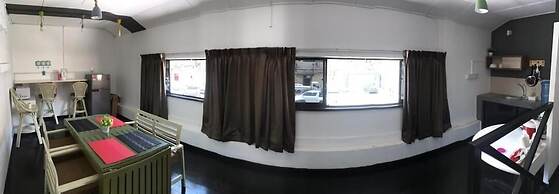 X-Plorer Backpackers - Hostel