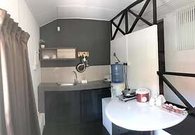 X-Plorer Backpackers - Hostel