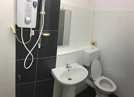 X-Plorer Backpackers - Hostel