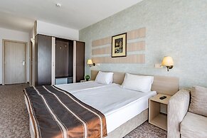HI Hotels Imperial Resort – All Inclusive