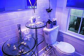 The Saint Hotel Key West, Autograph Collection, Adult Only