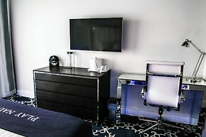 The Saint Hotel Key West, Autograph Collection, Adult Only