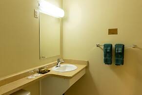 Rusty's BCMInns Fort McMurray