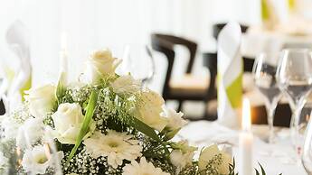 Holiday Inn Dresden - Am Zwinger by IHG
