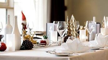 Holiday Inn Dresden - Am Zwinger by IHG
