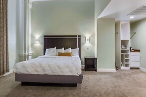 The Gin Hotel, Ascend Hotel Collection