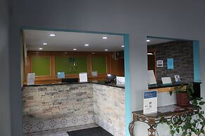 Quality Inn & Suites University Area
