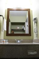Quality Inn & Suites University Area