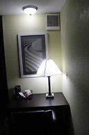 Quality Inn & Suites University Area