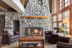 La Conner Channel Lodge