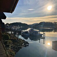 La Conner Channel Lodge