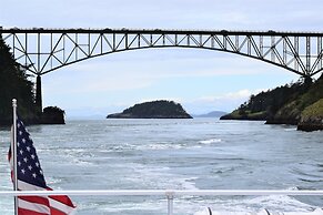 La Conner Channel Lodge