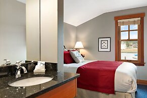 La Conner Channel Lodge