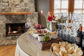 La Conner Channel Lodge